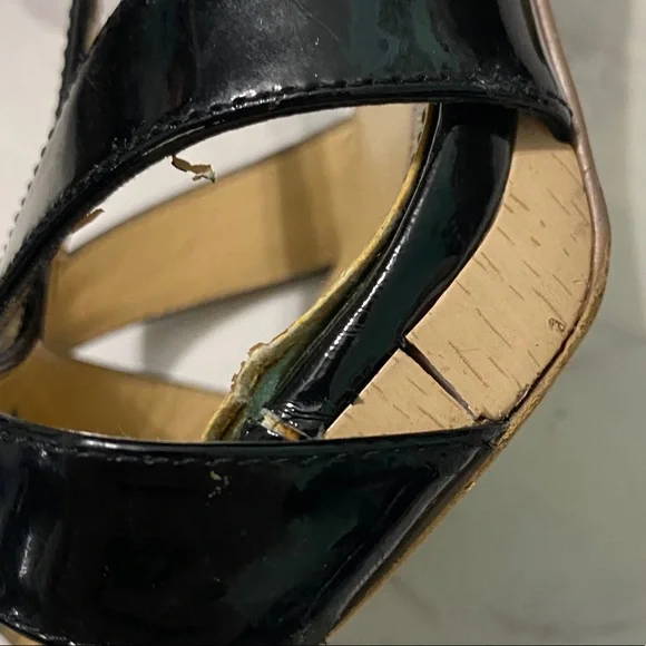 Ann Taylor Loft black strappy heeled sandals 7.5 - Picture 3 of 9